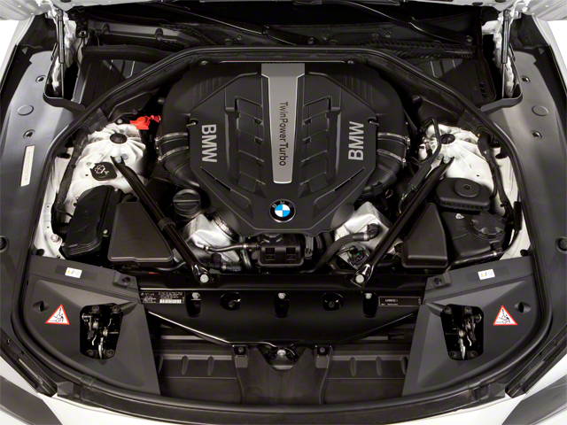 2012 BMW 7-SERIES 750I