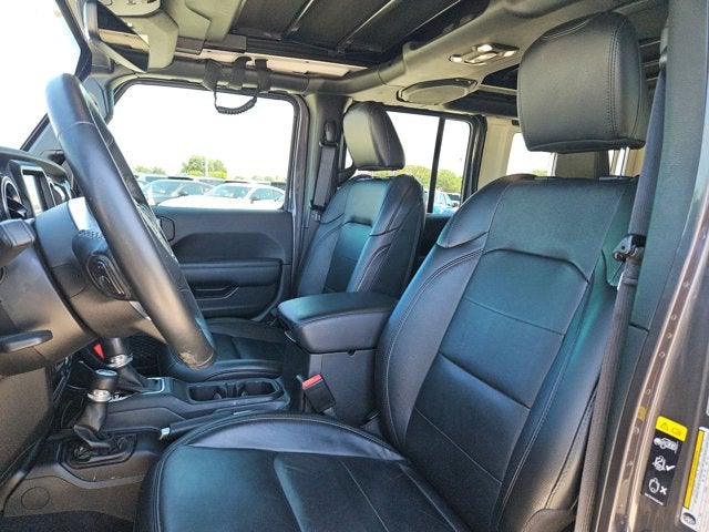 2021 Jeep Wrangler Unlimited Sahara Altitude