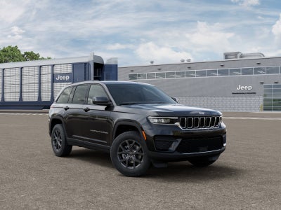 2027 Jeep Grand Cherokee Laredo