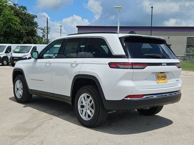 2026 Jeep Grand Cherokee Laredo