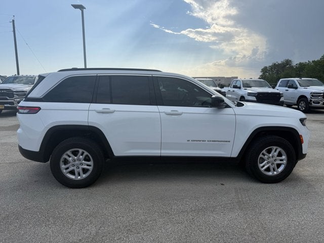 2024 Jeep Grand Cherokee Laredo A