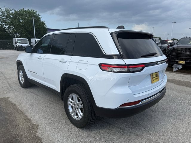 2024 Jeep Grand Cherokee Laredo A