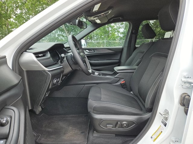 2024 Jeep Grand Cherokee Laredo A