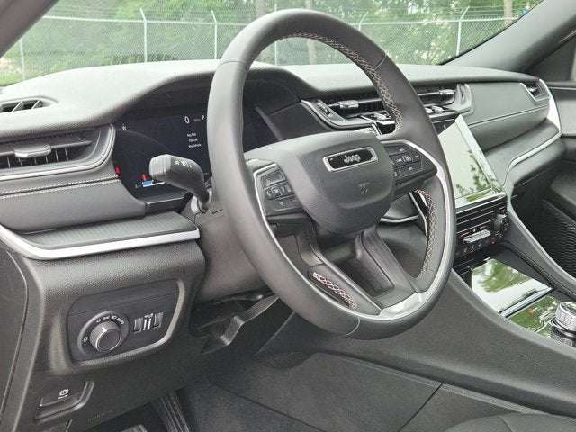 2024 Jeep Grand Cherokee Laredo A