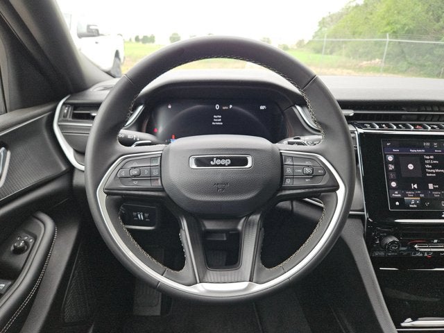 2024 Jeep Grand Cherokee Laredo A