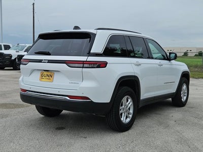 2024 Jeep Grand Cherokee Laredo A