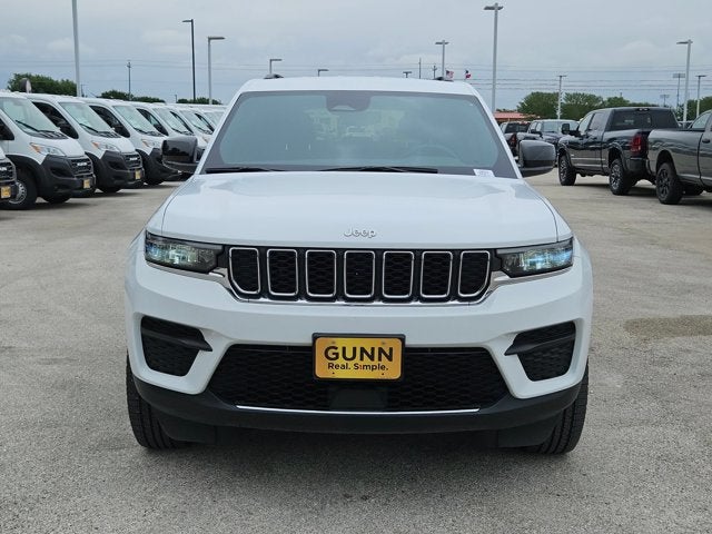 2024 Jeep Grand Cherokee Laredo A