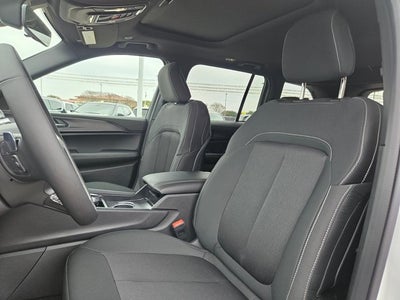 2025 Jeep Grand Cherokee Laredo X