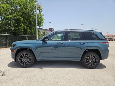 2026 Jeep Grand Cherokee Limited Reserve