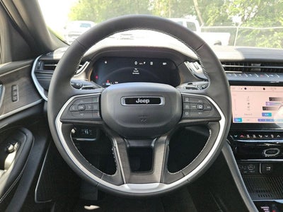 2026 Jeep Grand Cherokee Limited Reserve