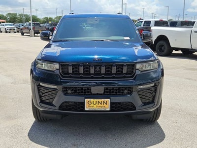 2026 Jeep Grand Cherokee Limited Reserve