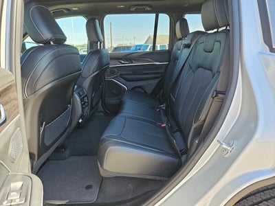 2026 Jeep Grand Cherokee Limited Reserve