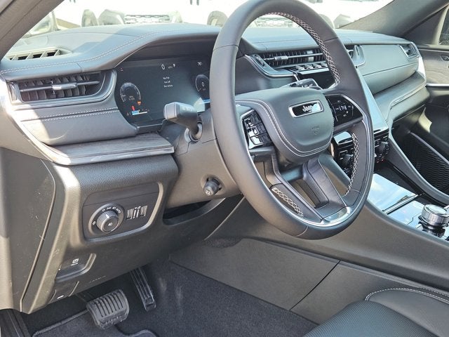 2025 Jeep Grand Cherokee Overland