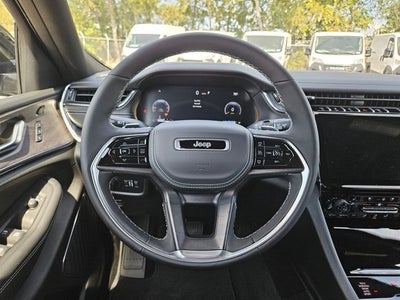 2025 Jeep Grand Cherokee Overland