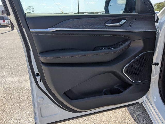 2025 Jeep Grand Cherokee Overland