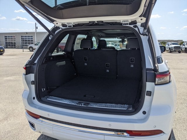 2025 Jeep Grand Cherokee Overland