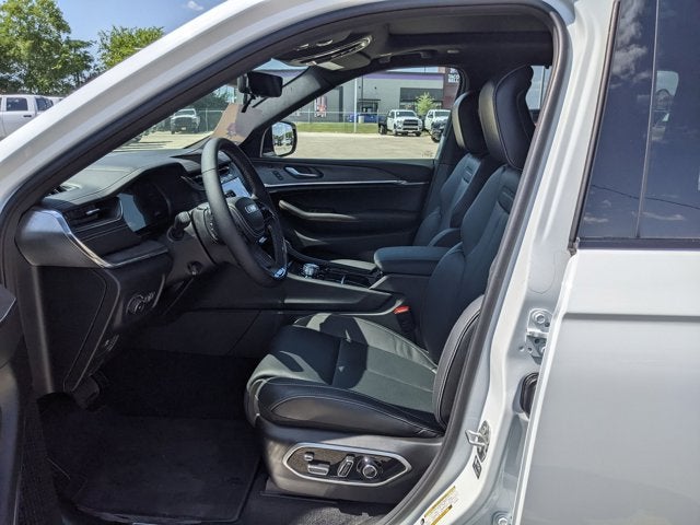 2025 Jeep Grand Cherokee Overland