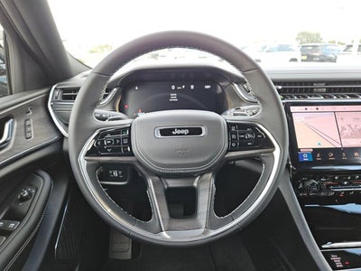 2025 Jeep Grand Cherokee Overland