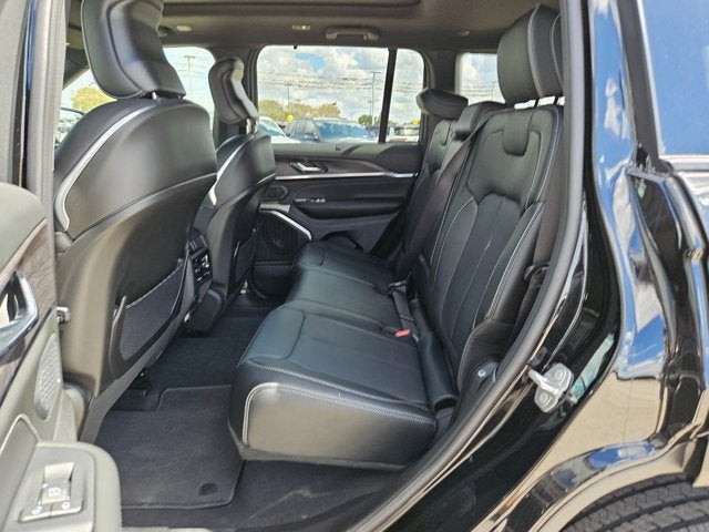 2025 Jeep Grand Cherokee Overland