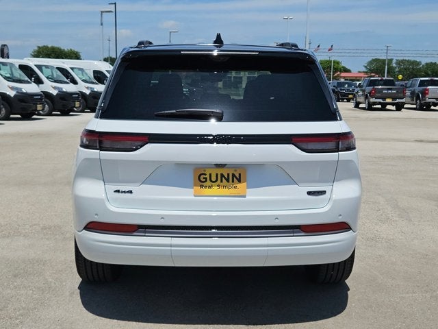 2026 Jeep Grand Cherokee Summit