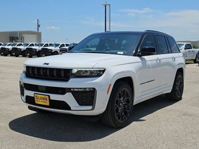 2026 Jeep Grand Cherokee Summit