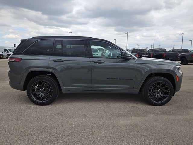 2027 Jeep Grand Cherokee Summit