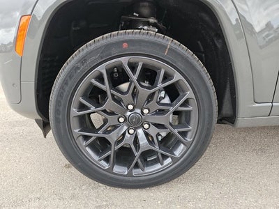 2027 Jeep Grand Cherokee Summit