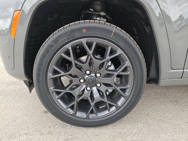 2027 Jeep Grand Cherokee Summit