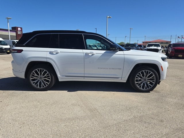 2026 Jeep Grand Cherokee Summit