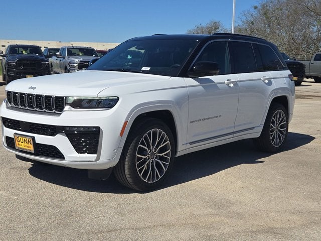 2026 Jeep Grand Cherokee Summit