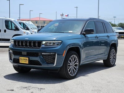 2026 Jeep Grand Cherokee Summit