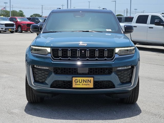 2026 Jeep Grand Cherokee Summit