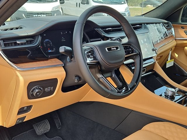 2027 Jeep Grand Cherokee Summit