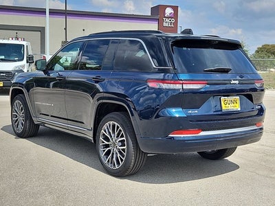 2027 Jeep Grand Cherokee Summit