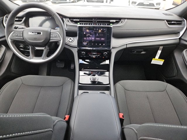 2026 Jeep Grand Cherokee L Laredo