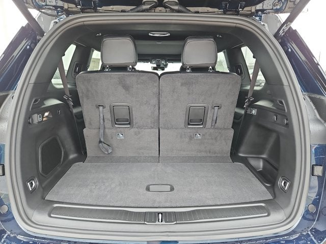 2027 Jeep Grand Cherokee L Limited Reserve