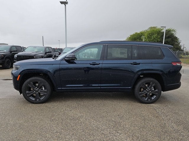 2027 Jeep Grand Cherokee L Limited Reserve