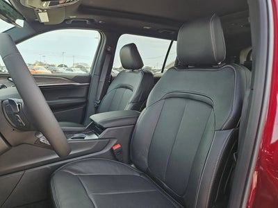 2026 Jeep Grand Cherokee L Limited Reserve