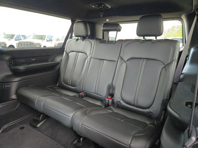 2026 Jeep Grand Wagoneer L 4x4