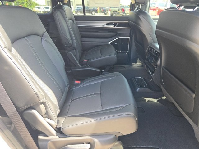 2026 Jeep Grand Wagoneer L Limited Altitude