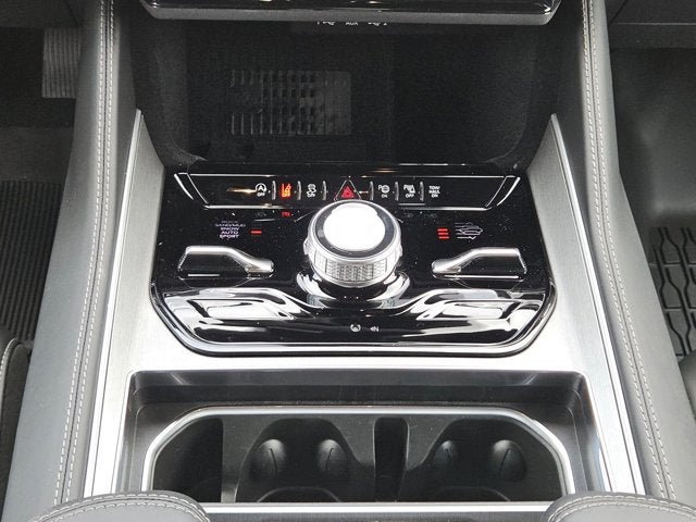 2026 Jeep Grand Wagoneer Upland