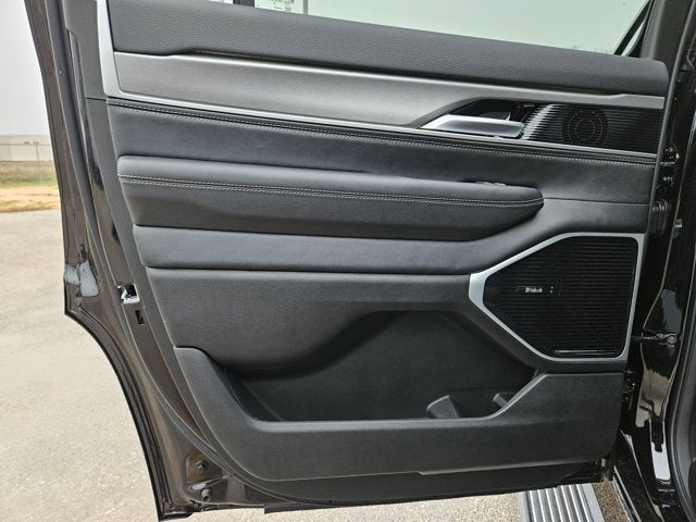 2026 Jeep Grand Wagoneer Limited Altitude