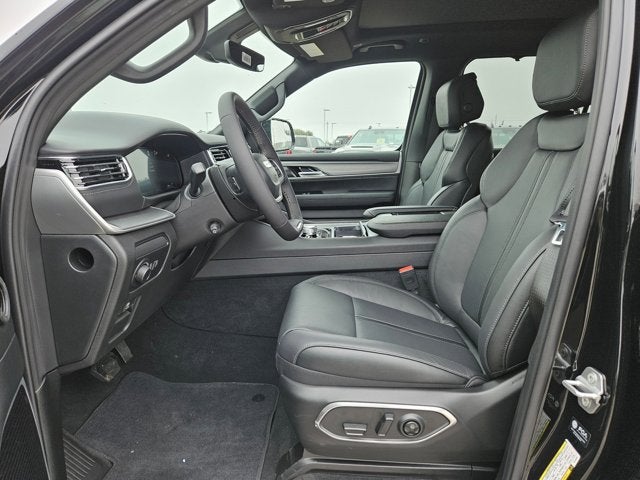 2026 Jeep Grand Wagoneer Limited Reserve