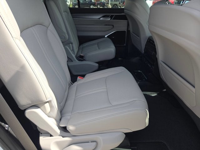 2026 Jeep Grand Wagoneer Limited Altitude