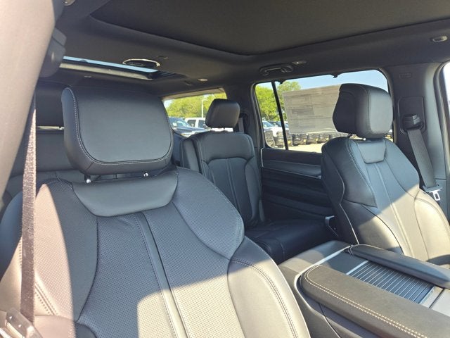 2026 Jeep Grand Wagoneer Limited Reserve
