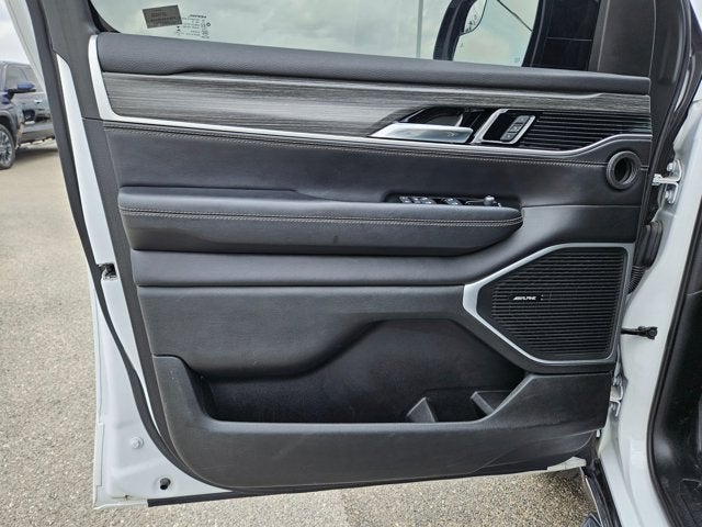 2023 Jeep Wagoneer Series III