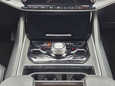 2023 Jeep Wagoneer Series III