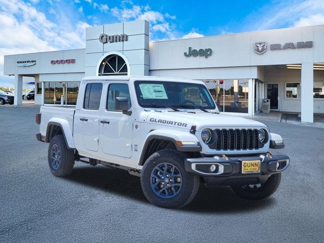 2026 Jeep Gladiator 85th Anniversary Edition Auto's photo