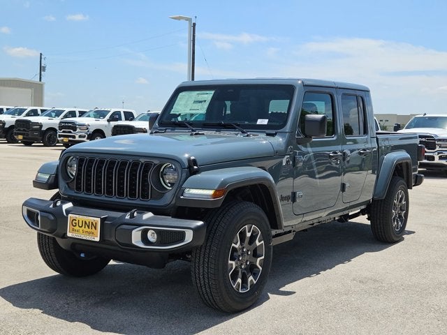 2026 Jeep Gladiator Sahara