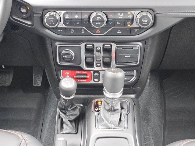 2026 Jeep Gladiator Shadow Ops